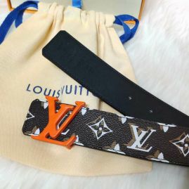 Picture of LV Belts _SKULVBelt40mmX95-110cm7D616601